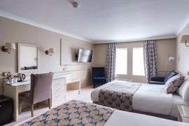 moor-hall-hotel-bedrooms-47-83007.jpg