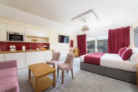fowey-valley-hotel-bedrooms-10-83742.jpg