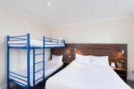 carlton-hotel-bedrooms-69-83802.jpg