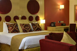 ullesthorpe-court-hotel-bedrooms-34-83849.jpg