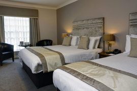 west-retford-hotel-bedrooms-16-83857.jpg