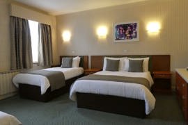 monterey-hotel-bedrooms-02-84276.JPG
