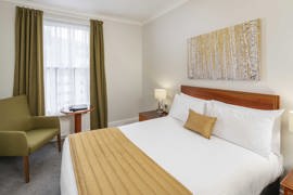 new-continental-hotel-bedrooms-57-84281.jpg