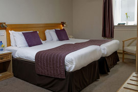 new-holmwood-hotel-bedrooms-26-83365.jpg