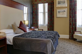 queens-hotel-bedrooms-13-83495.jpg
