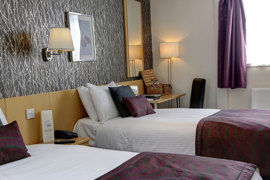 summerhill-hotel-bedrooms-29-83536.jpg