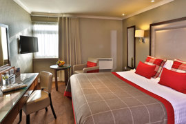 moorings-hotel-bedrooms-05-83544.jpg