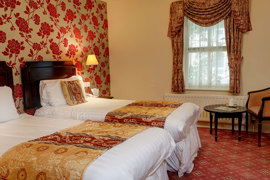 kilima-hotel-bedrooms-38-83712.jpg
