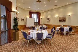 forest-hills-hotel-meeting-space-14-83935.jpg