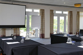 dartmouth-hotel-golf-and-spa-meeting-space-02-83978.jpg