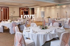 the-quays-hotel-wedding-events-01-84317.jpg