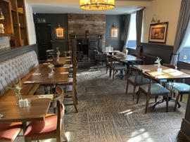 the-george-hotel-dining-06-84367.jpg