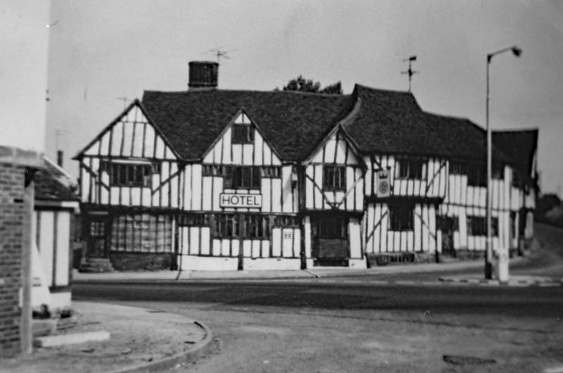 Best Western Rose and Crown hotel 50 years ago